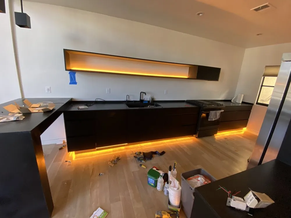 Slide of Stella Electrical