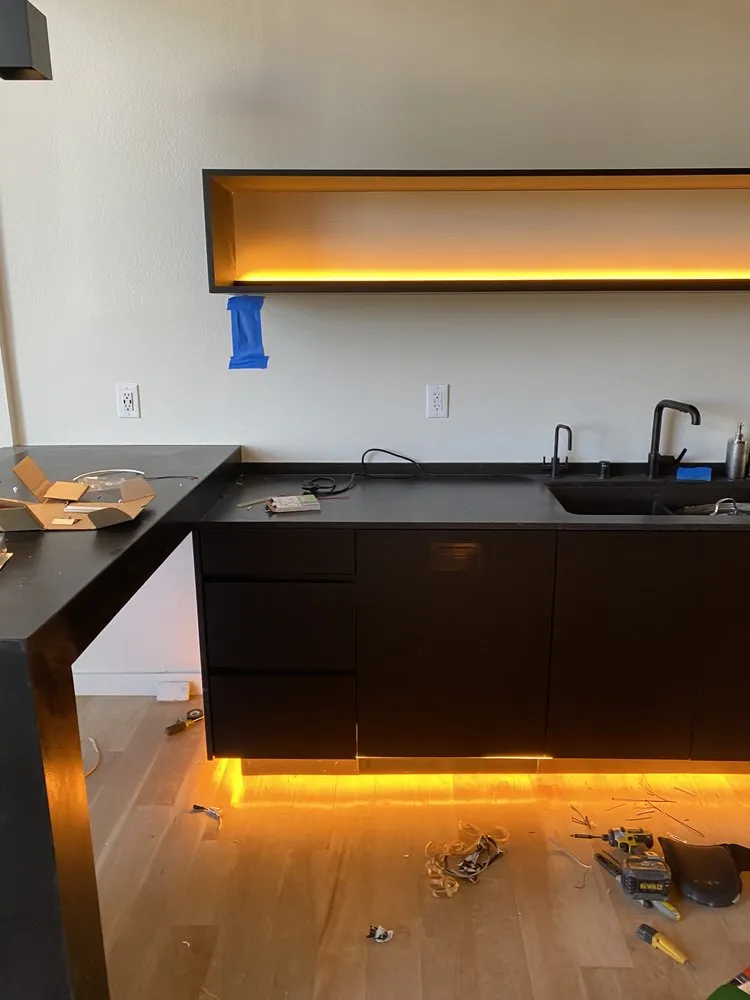 Slide of Stella Electrical