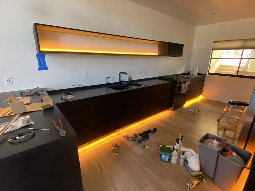 Slide of Stella Electrical