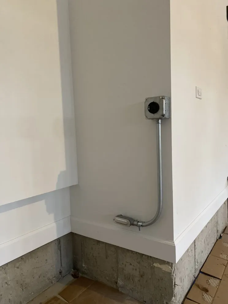 Slide of Stellar Electric