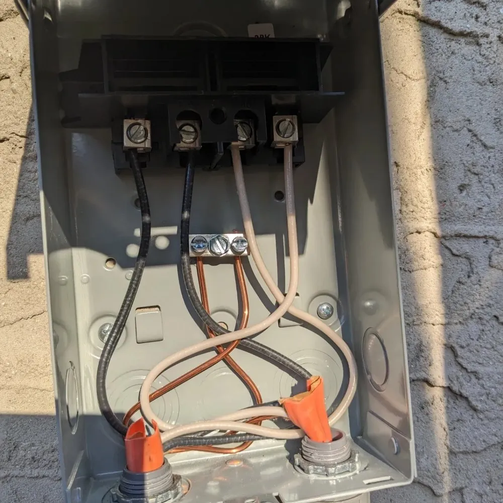 Slide of Stellar Electrical