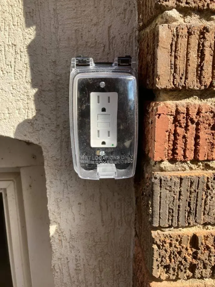 Slide of Stellar Electrician