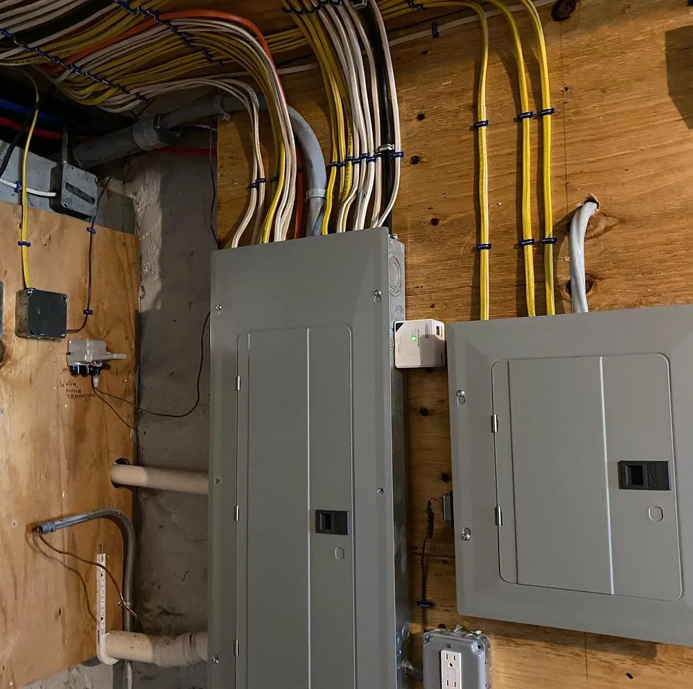 Slide of Stellar Electrician