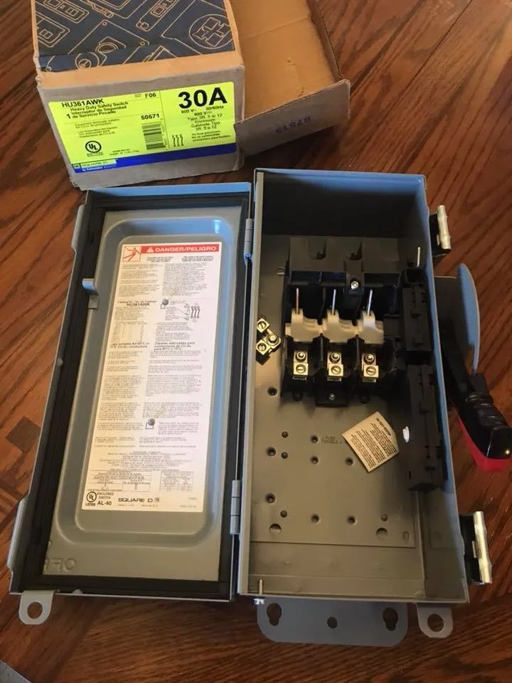 Trusted circuit breaker repair experts serving Parrish, FL - Stephen's Electric