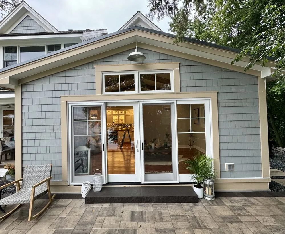 Slide of Stern Electric