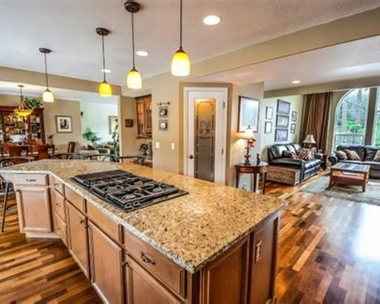 Slide of Sterz Electric