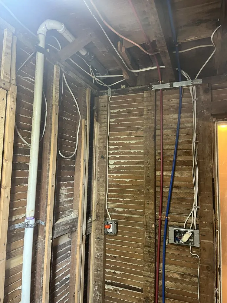 Slide of Sterz Electric