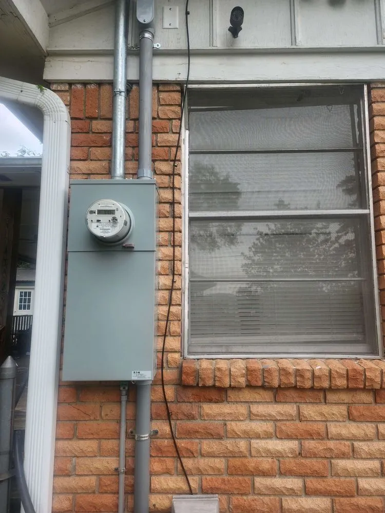 Slide of Steve Campbell Electric