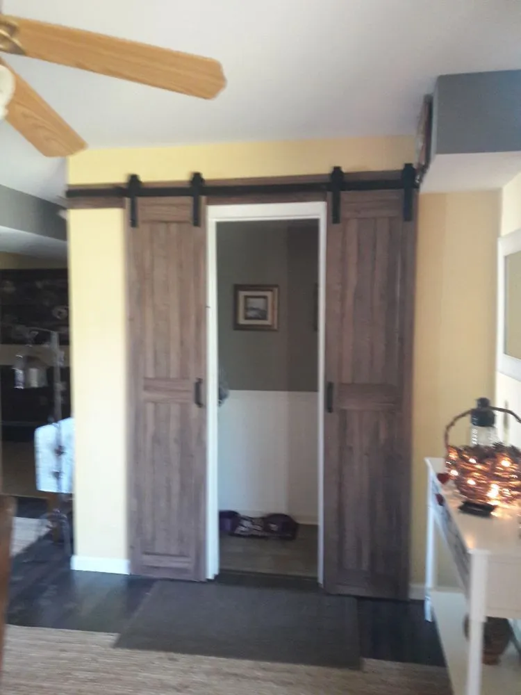 Slide of Steve D Handyman