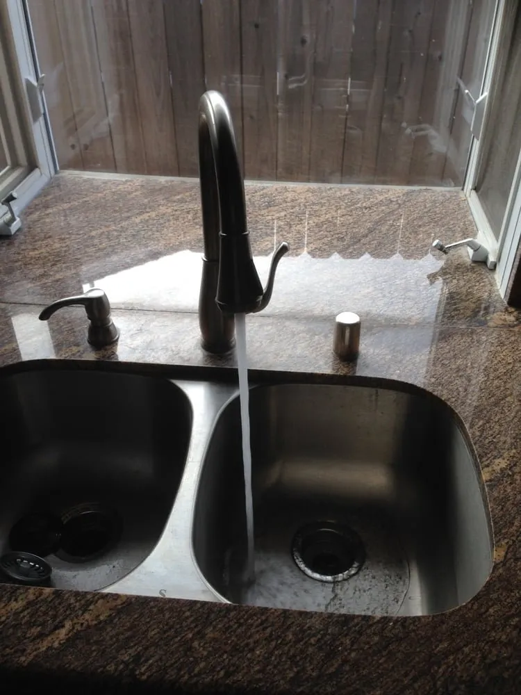 Emergency electrical repair in ,  by Steve Dinnen Services