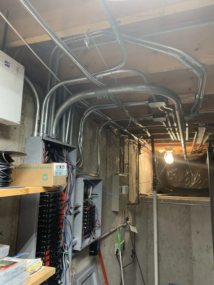 Slide of Steve Ferreira the Electrician