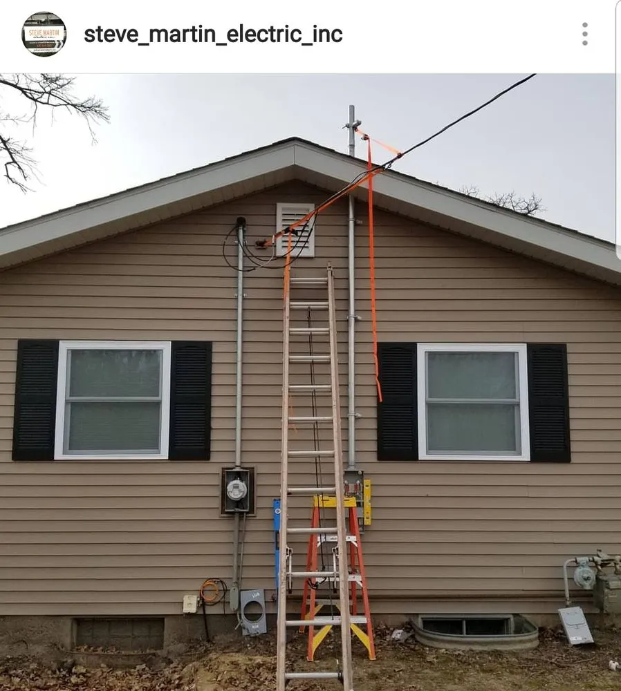 Slide of Steve Martin Electric