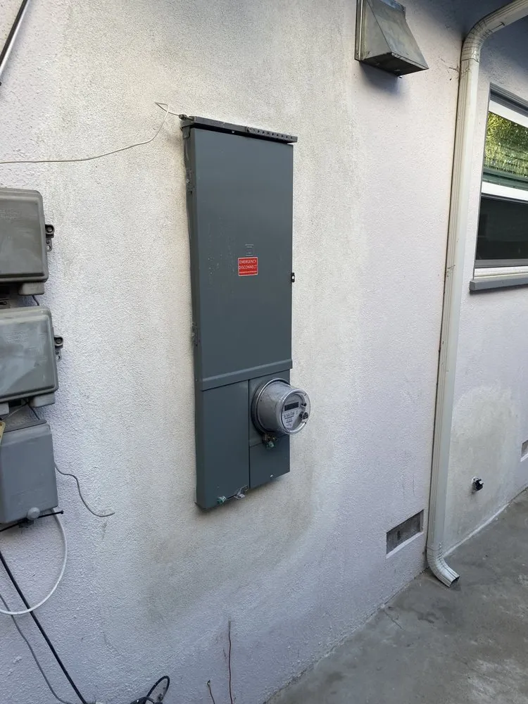 Slide of Steven Gratigny Electric