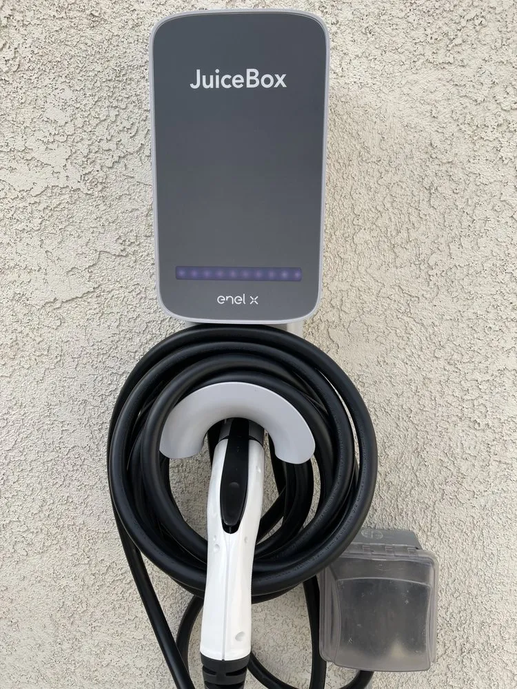 Professional electrical service for homes in wiring installation,  by 