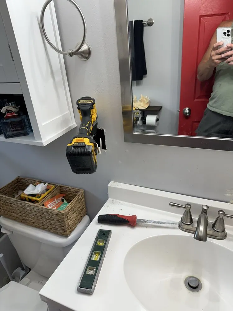 Licensed emergency electrical service service in ,  - Steve’s Handyman service