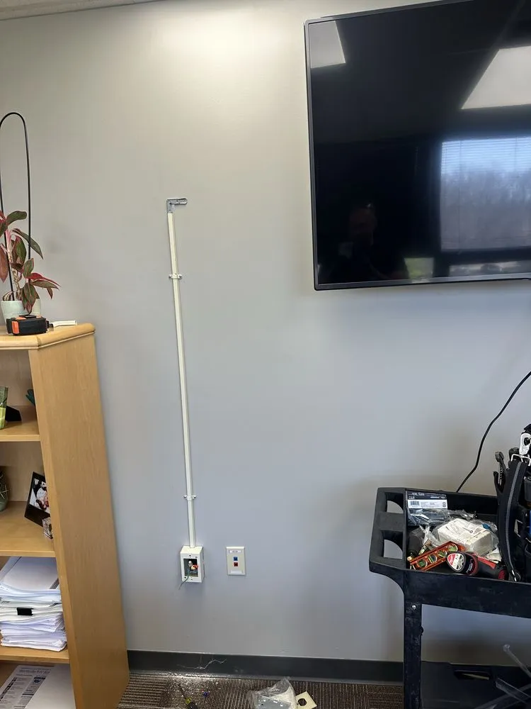 Slide of Steve’s Handyman service