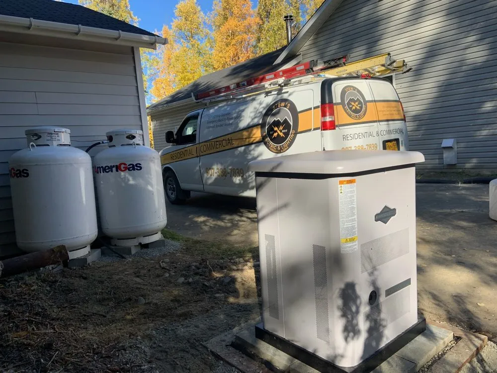 Slide of Stew's Electric & Lighting