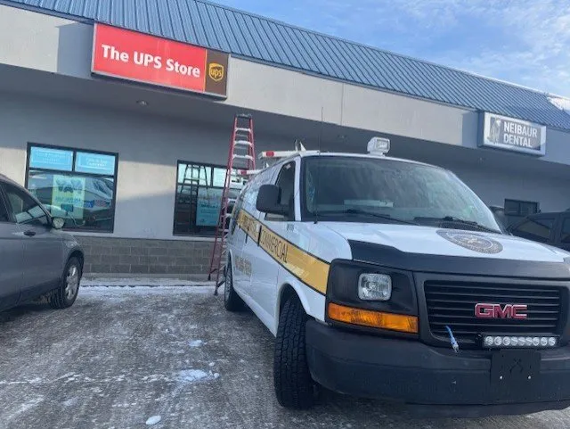 Slide of Stew's Electric & Lighting