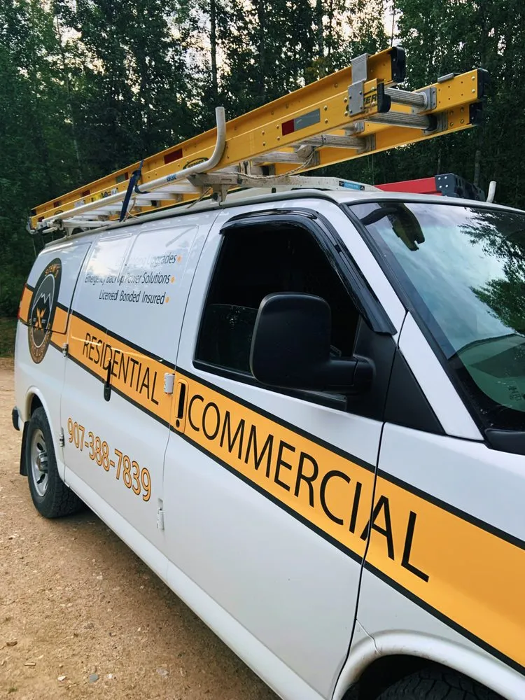 Slide of Stew's Electric & Lighting