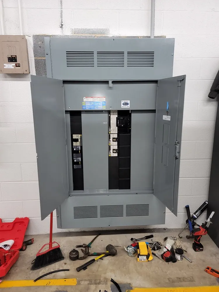 Reliable electrician providing panel upgrade in , 