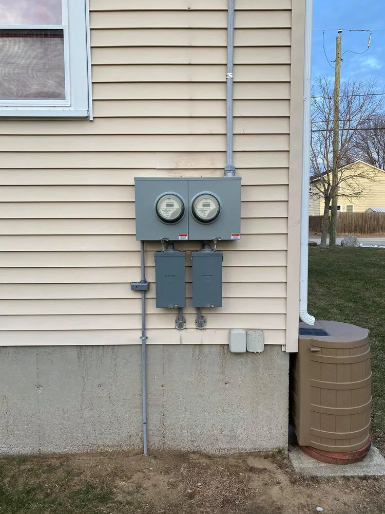 Slide of Sticky Electrician Service