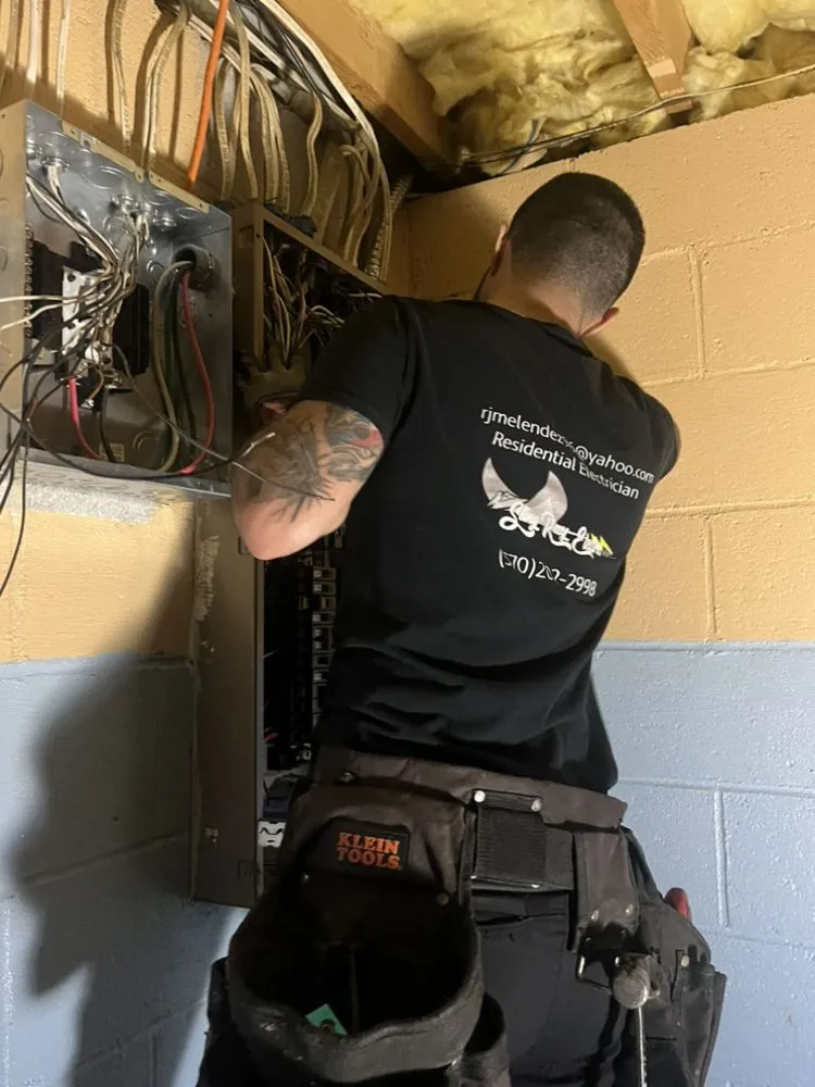 Slide of Sting Ray Electric