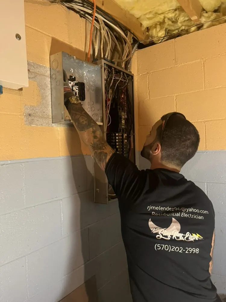 Slide of Sting Ray Electric