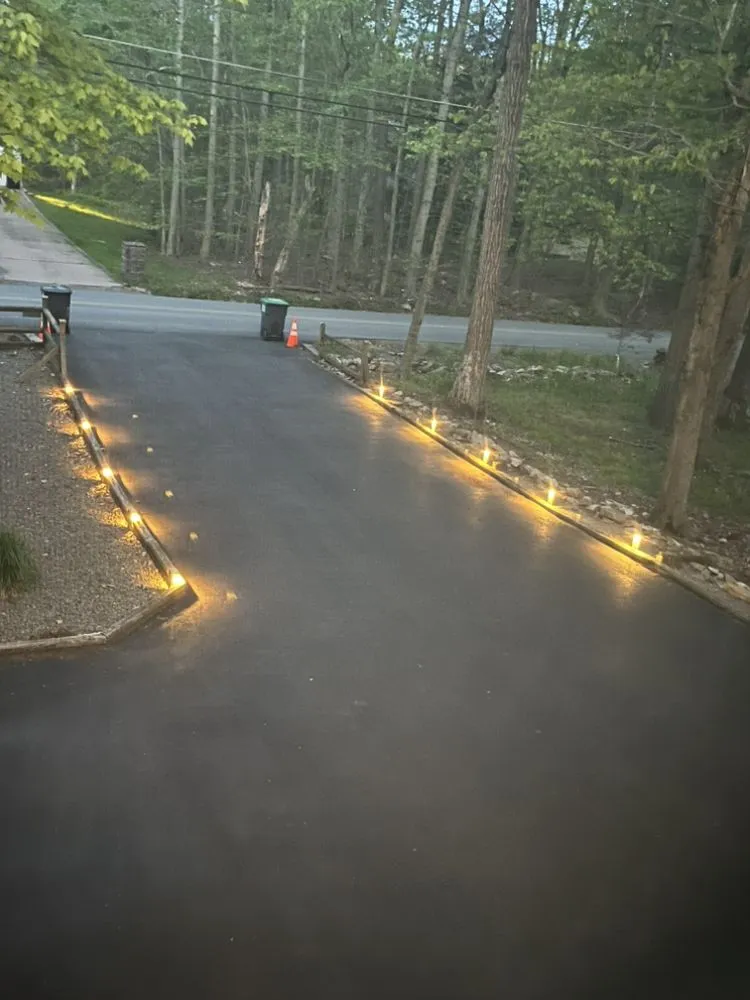 Licensed electrician providing outlet and switch repair in , 