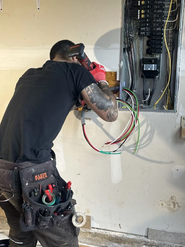 Slide of Sting Ray Electric