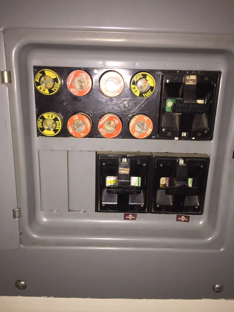 Emergency electrical repair service in , - STL Electrical Solutions