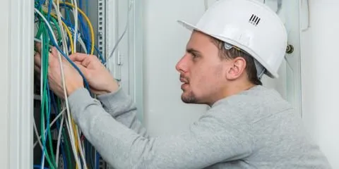 Reliable circuit breaker repair experts serving Kiowa, OK - Stone Electric