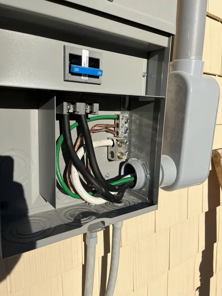 Slide of Stonecoast Electric