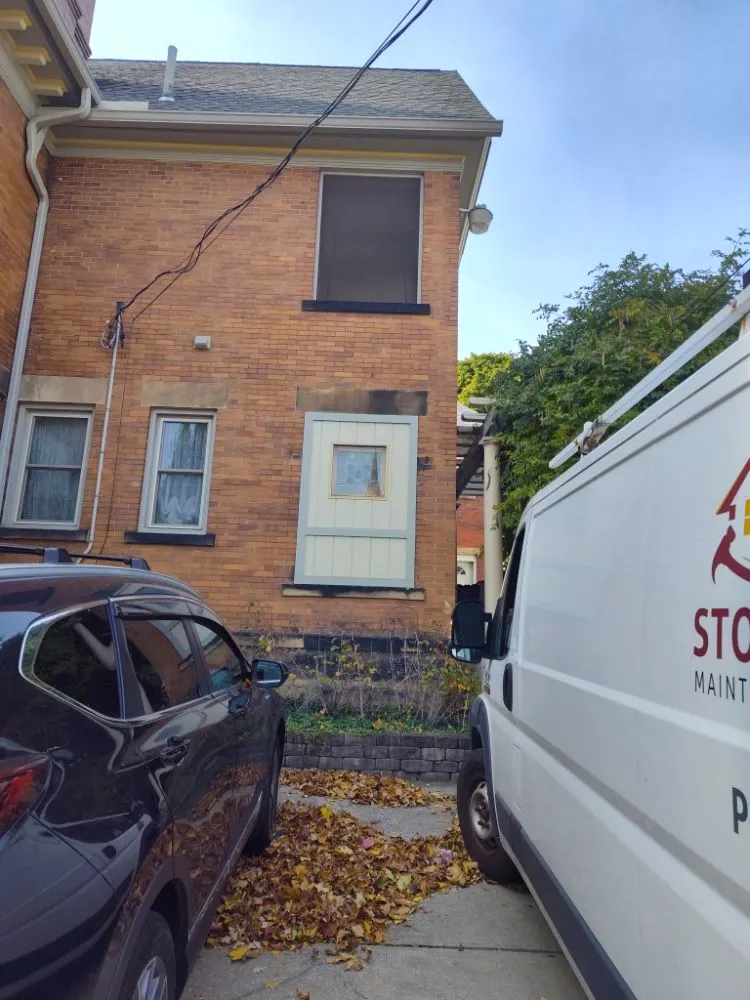 Licensed electrician providing lighting installation in Saegertown, PA - Stonehouse Electric