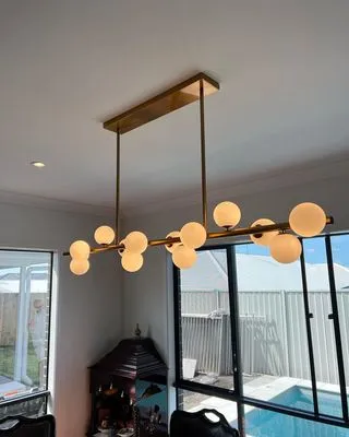 Storytelling Certified Electrician Logo