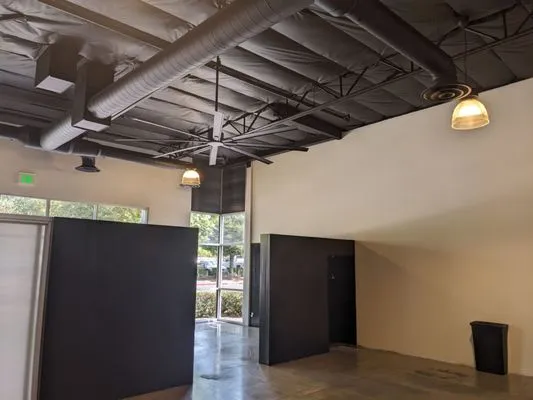 Strand Construction Logo