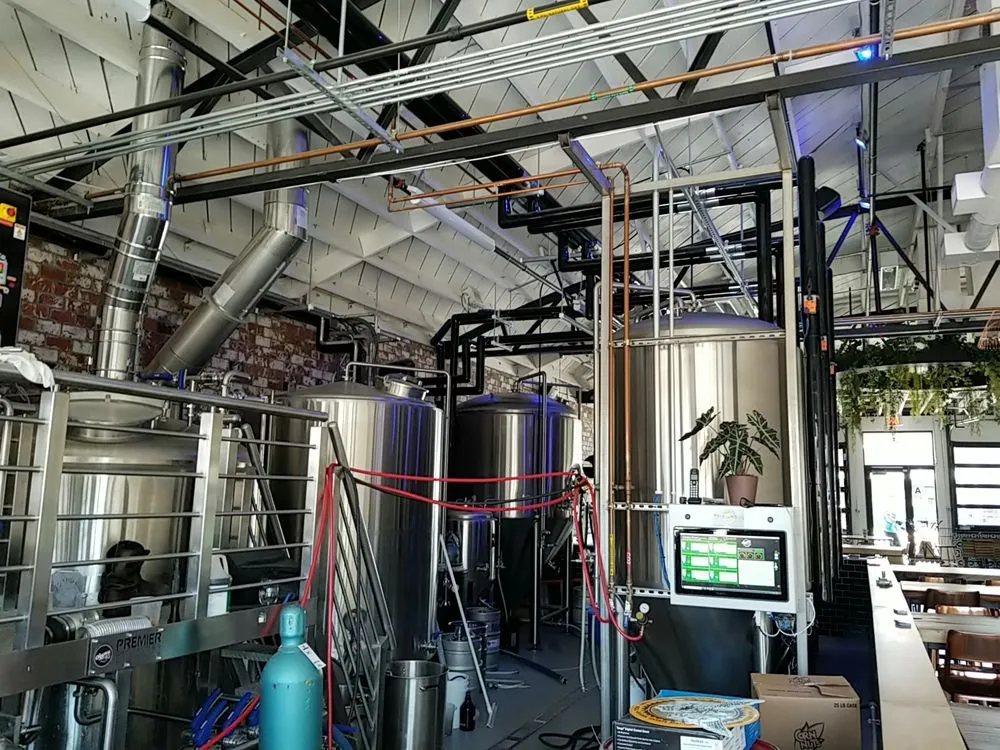 Slide of Streamline Custom Electric