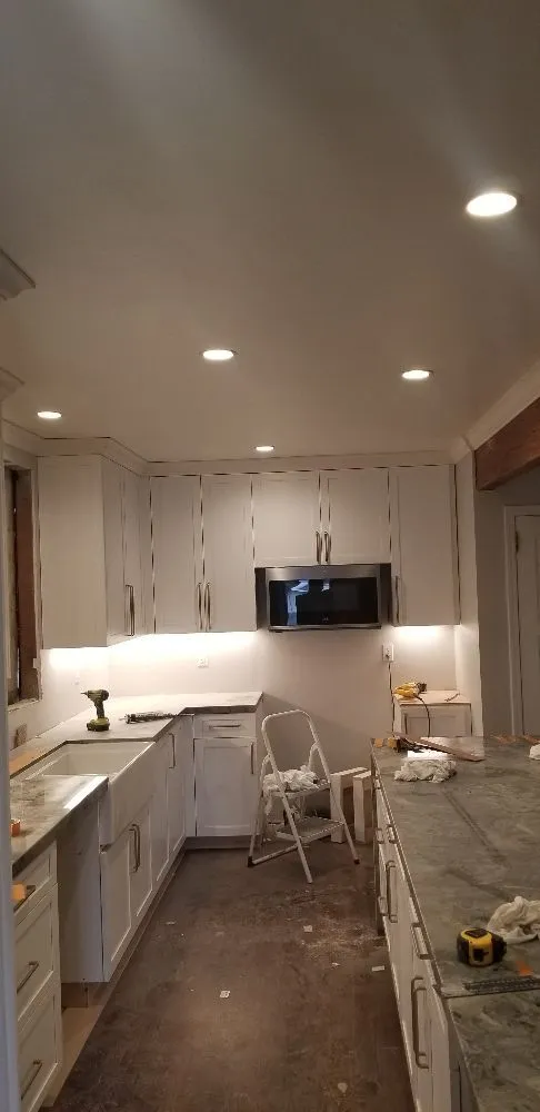 Slide of Streamline Custom Electric