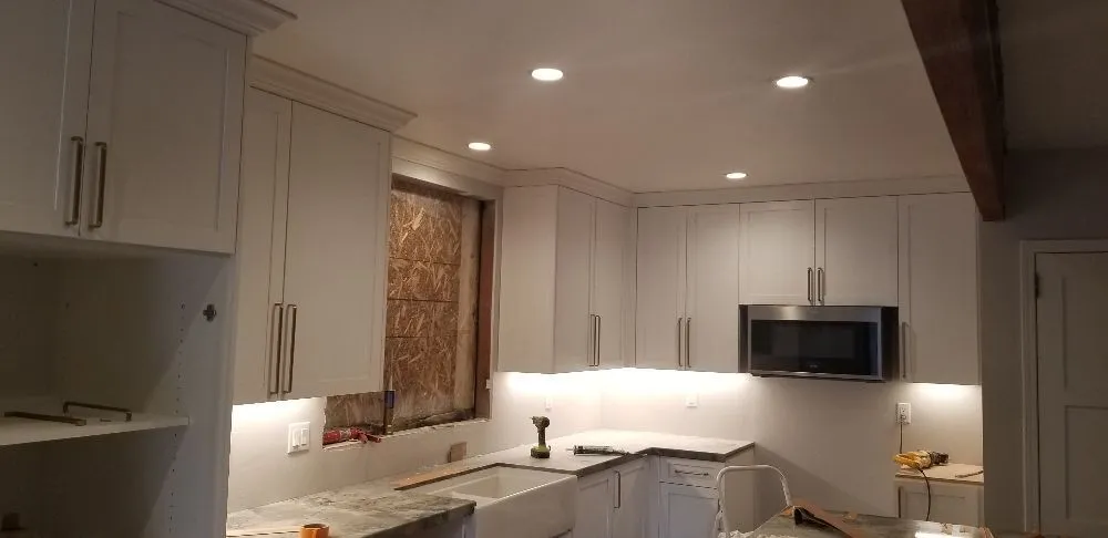 Slide of Streamline Custom Electric