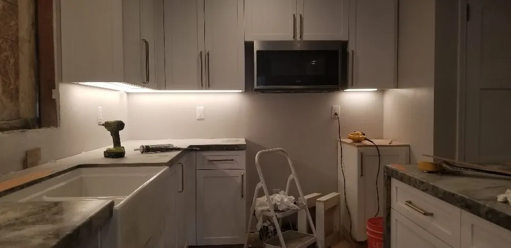 Slide of Streamline Custom Electric