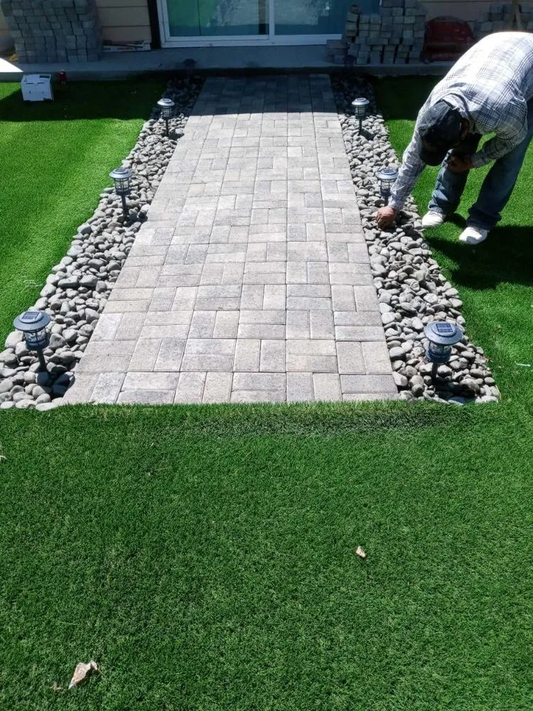 Slide of Streamline General Building