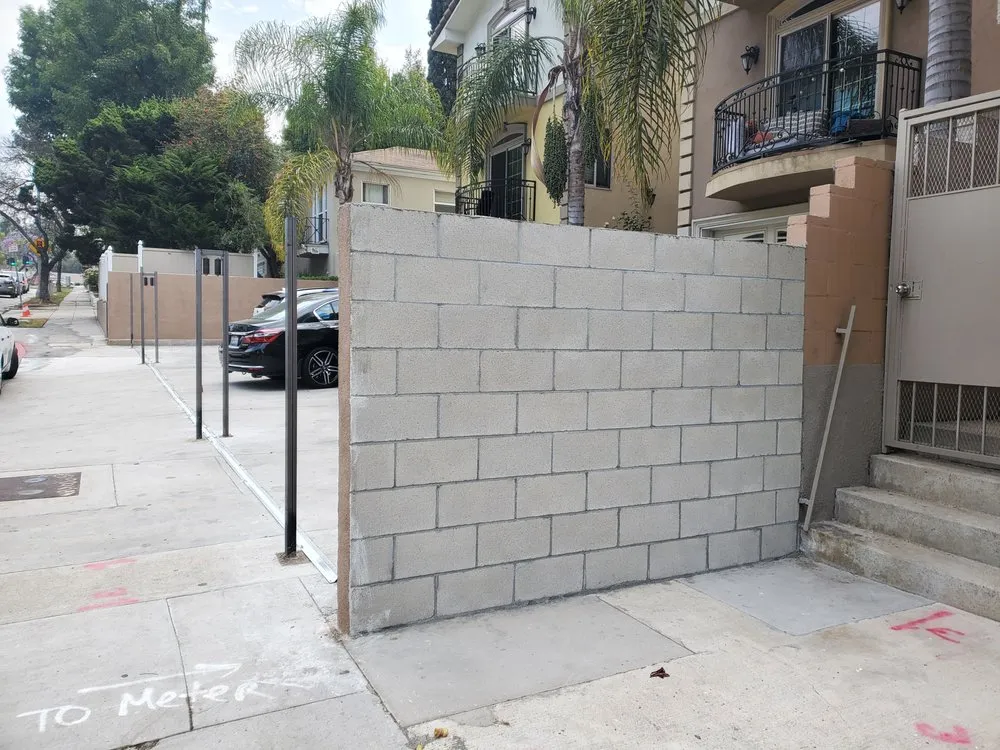 Slide of Streamline General Building