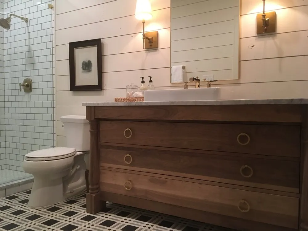 Slide of Streamline Service