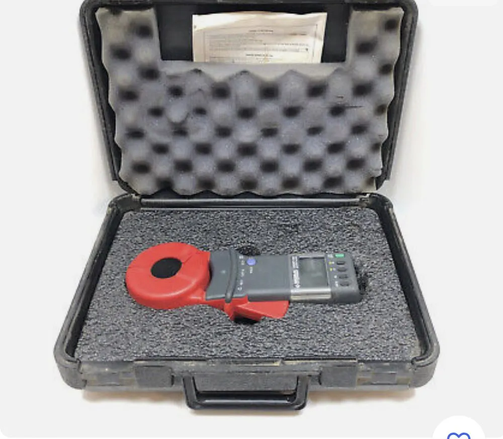 Professional electrical service for homes in lighting installation, by