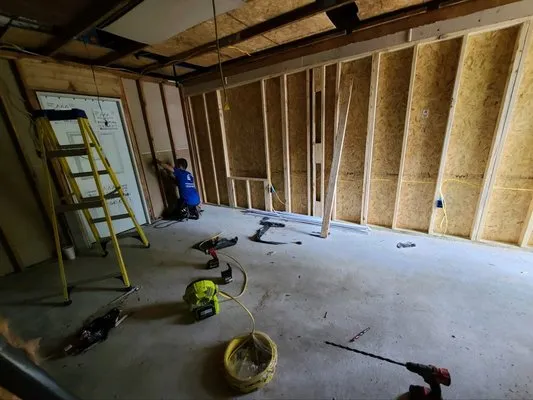 Striker Electric Services Logo