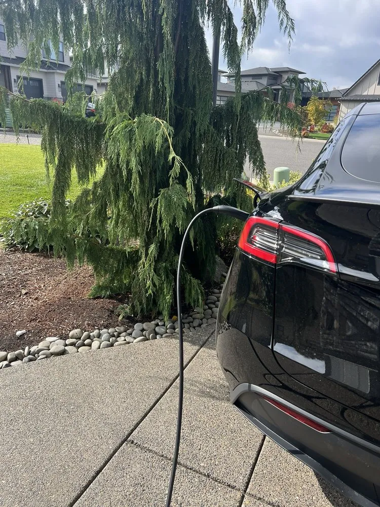 Emergency circuit breaker repair service in , - Strive Electric