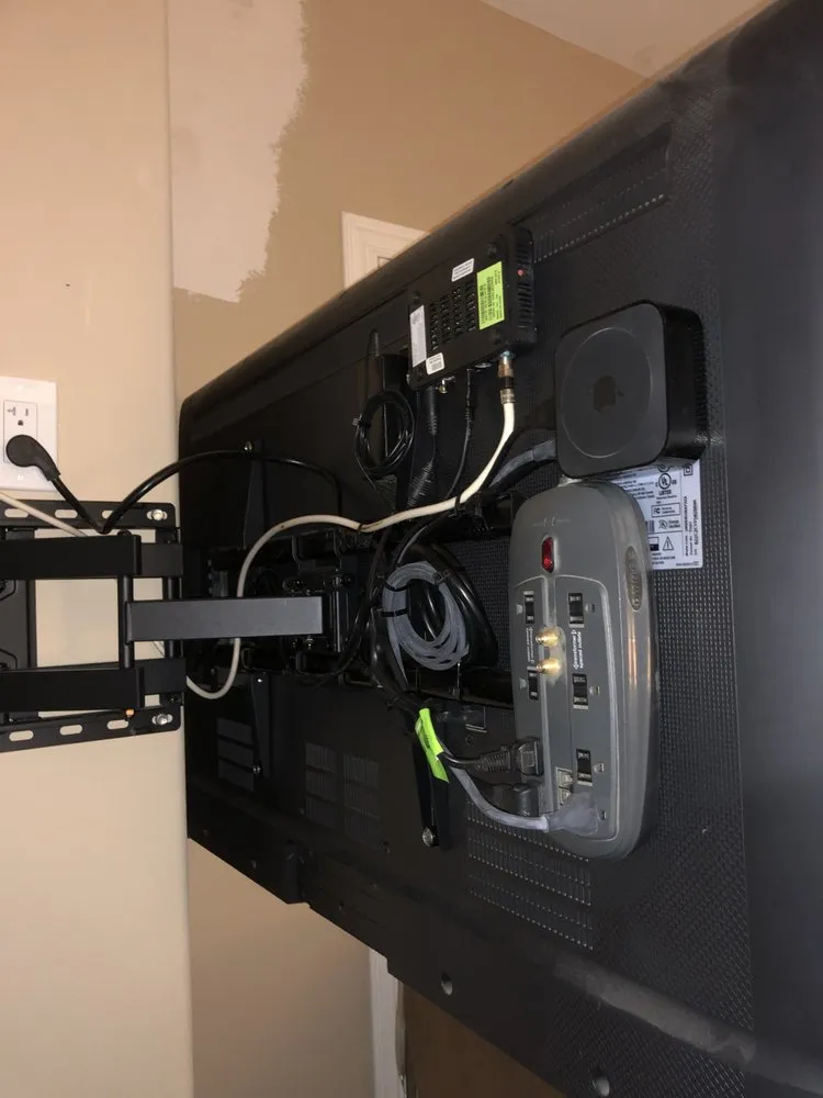 Certified outlet and switch repair service in ,  - Structured Wiring by Rader