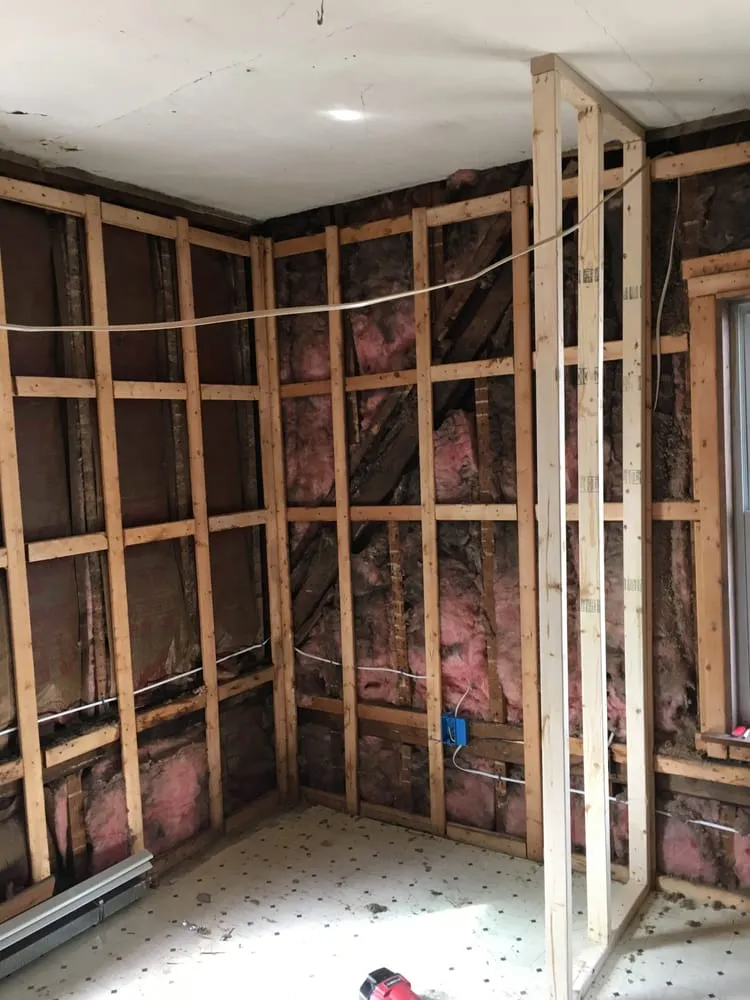 Slide of Stuart Brown Electrician