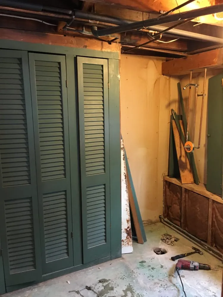 Slide of Stuart Brown Electrician