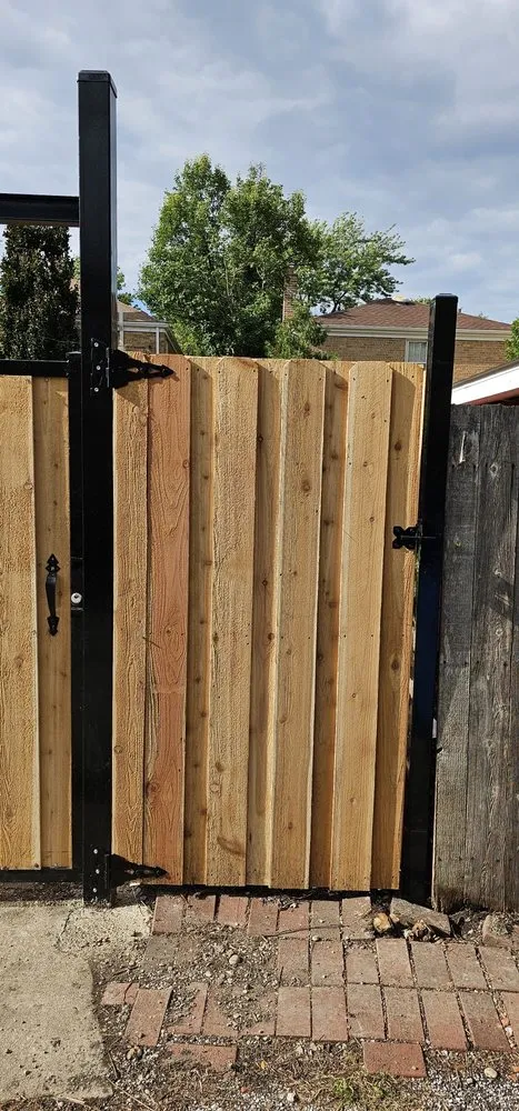 Slide of Suarez Fence