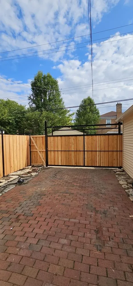 Slide of Suarez Fence